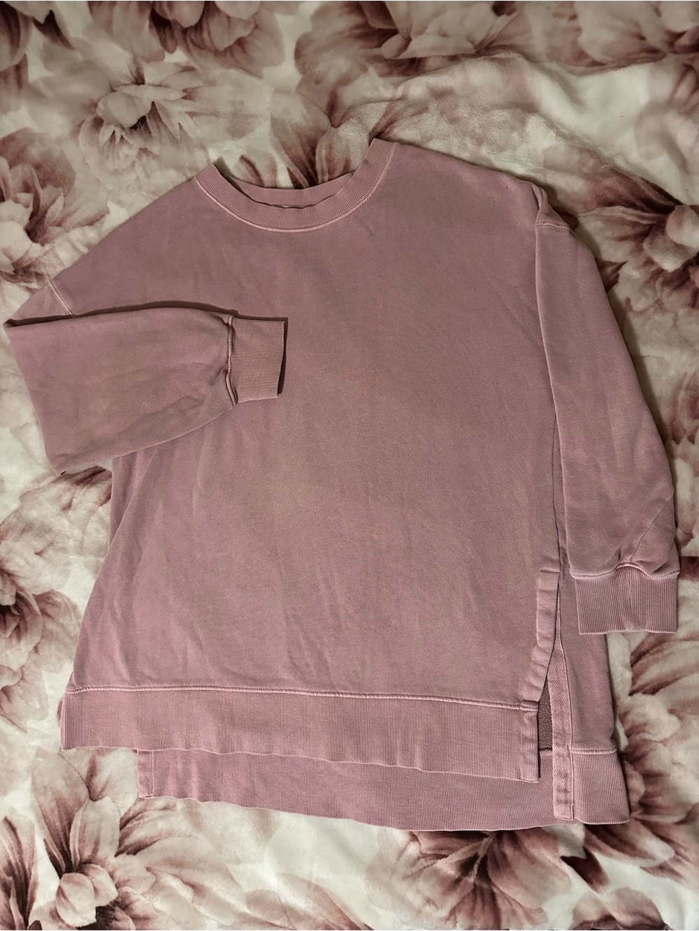 Old Navy oversized Mauve pink Crewneck Sweater